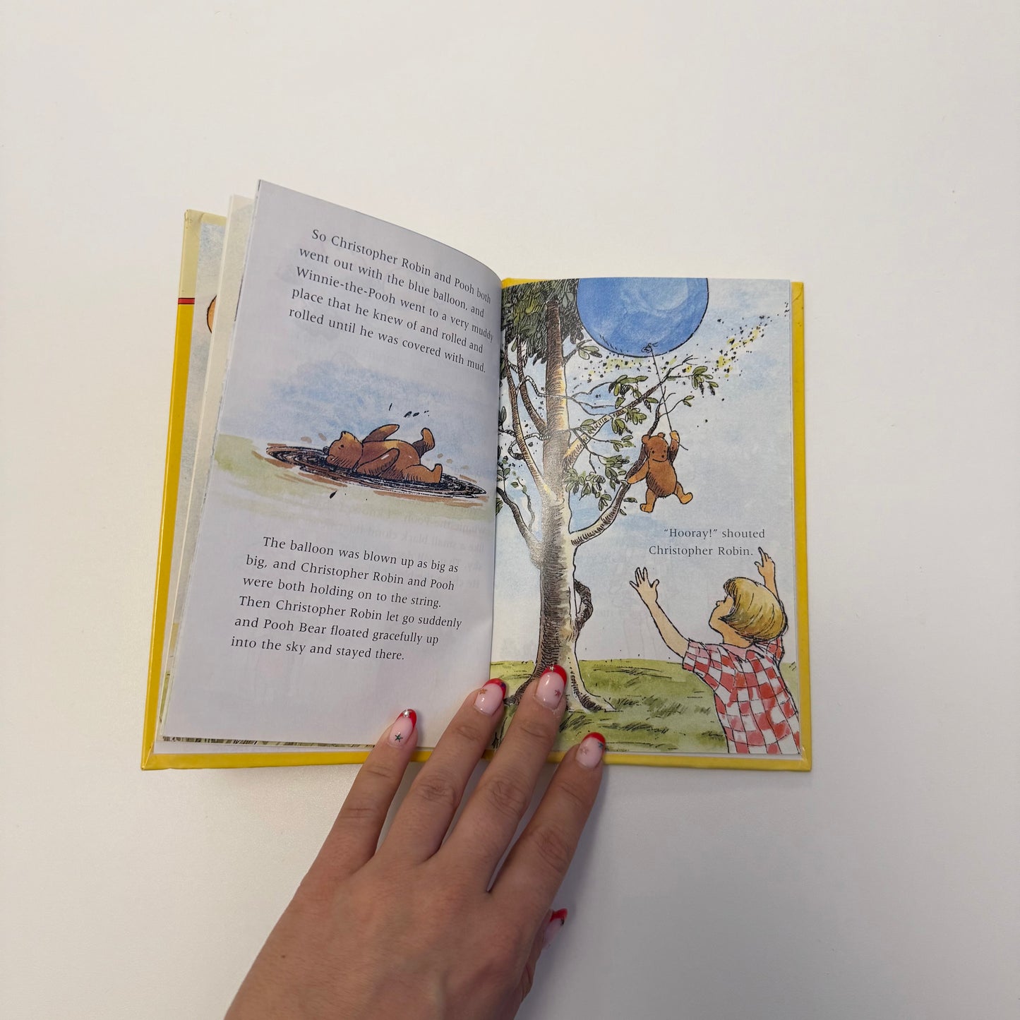 Vintage 1994 Winnie the Pooh book