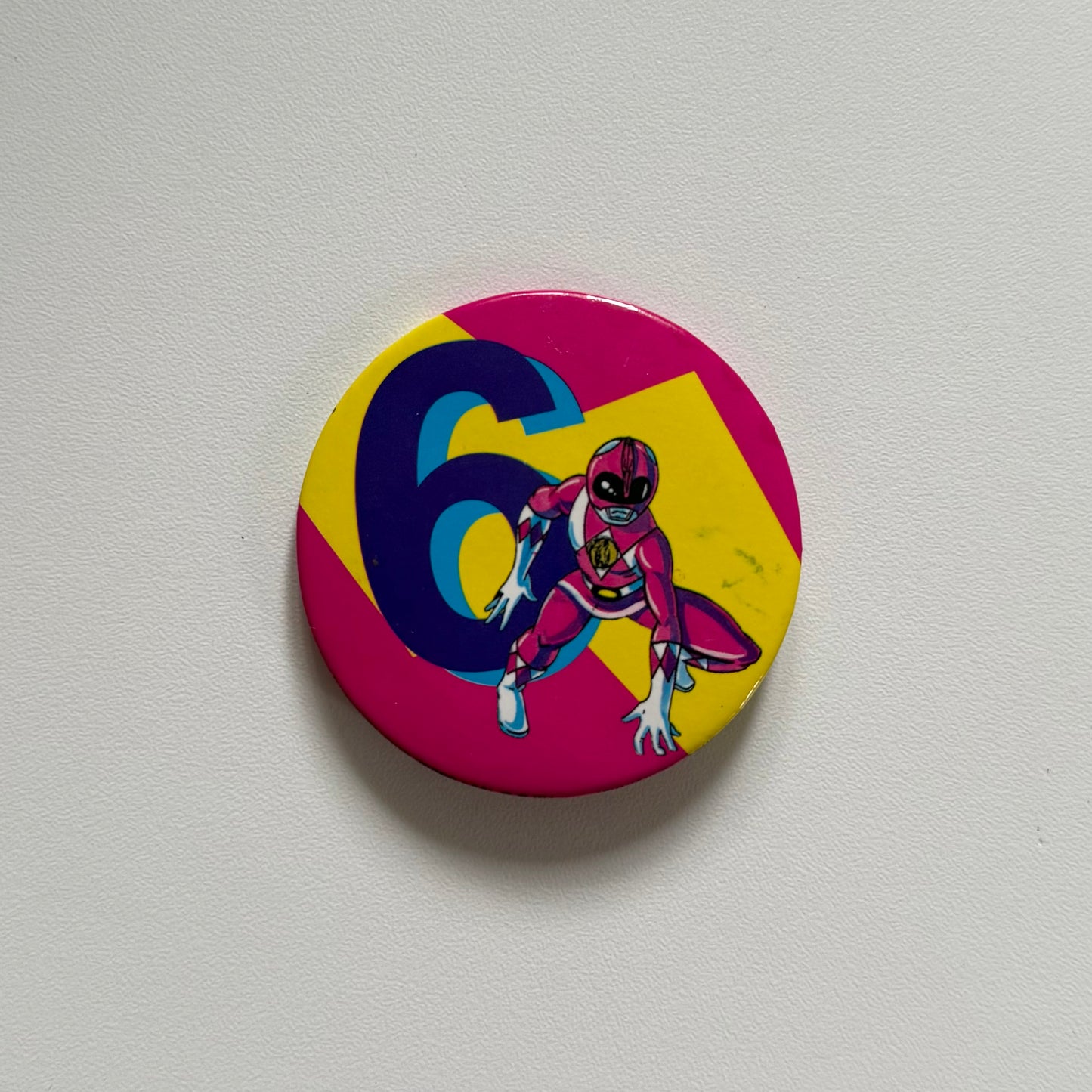 Vintage 1994 power rangers badge. Condition as shown