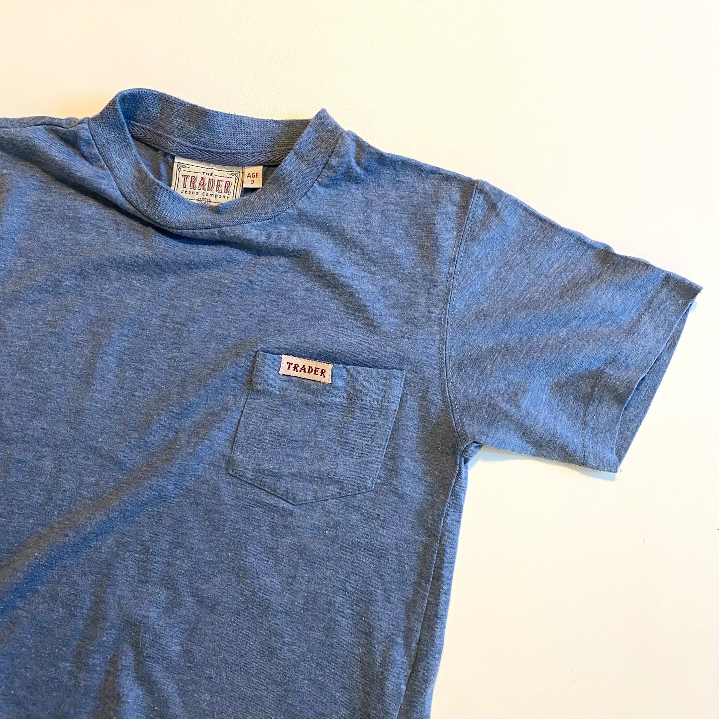 Vintage blue traders T-shirt. Size 3 years