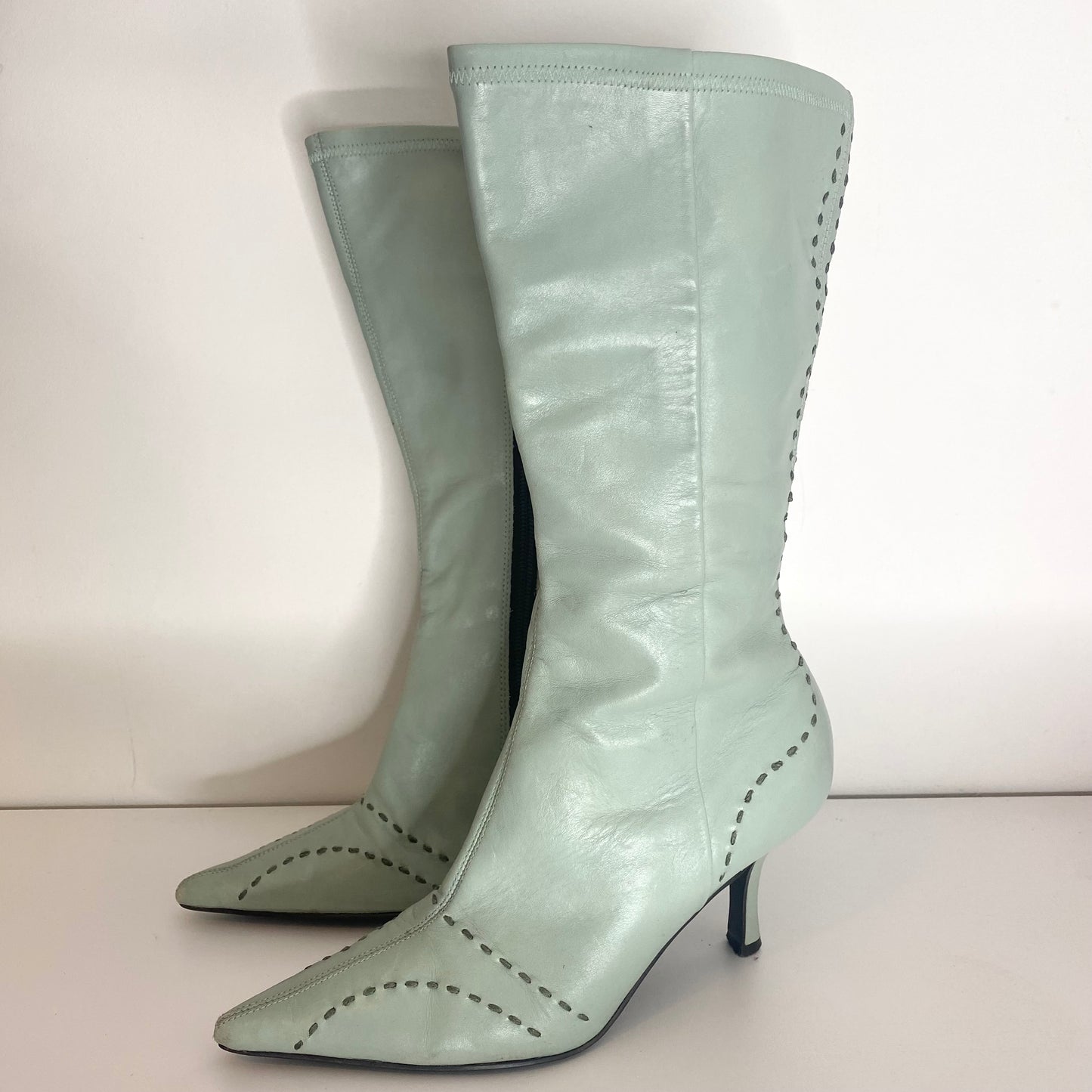 Vintage Y2K river island leather pointed boots. Size 3