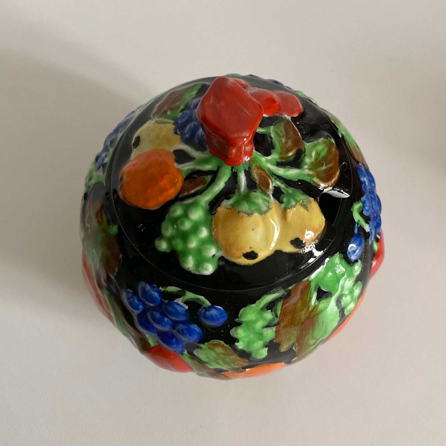 Vintage ceramic fruit sugar pot.