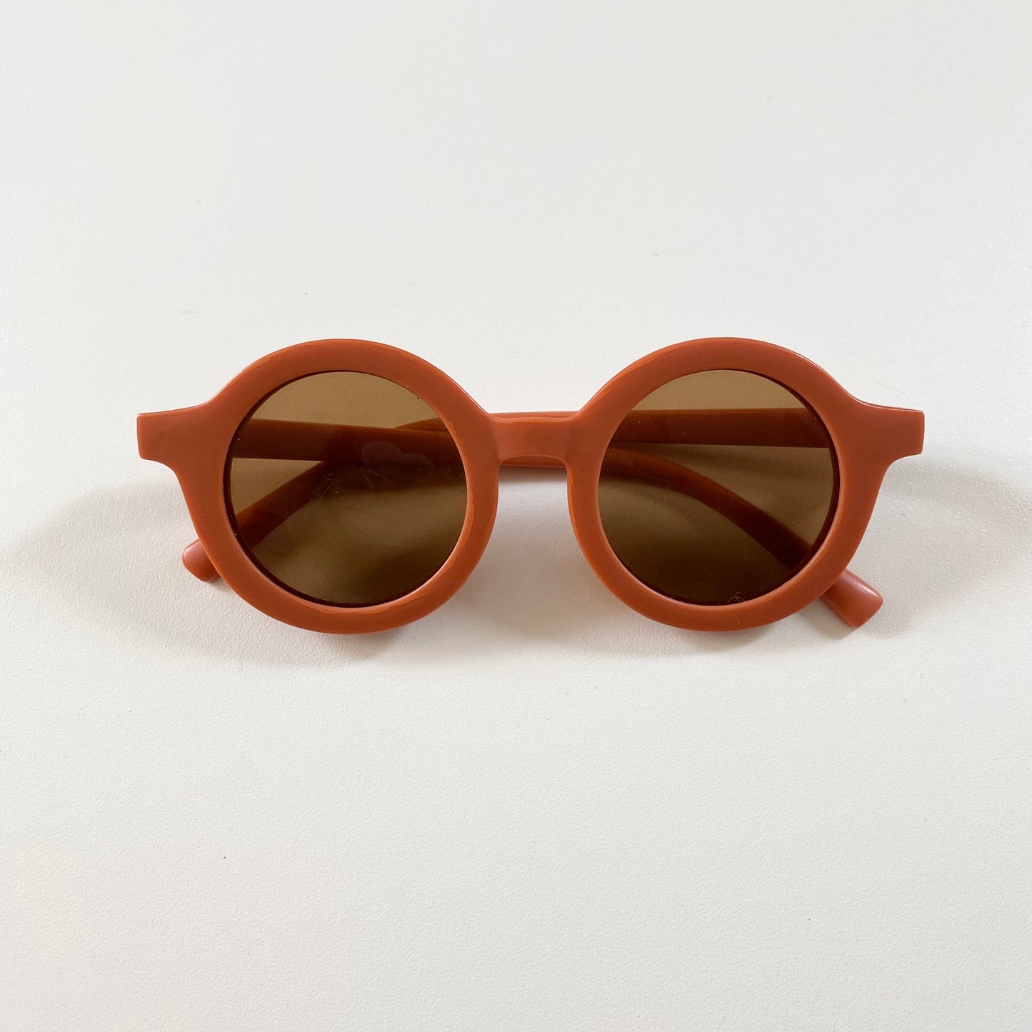 Childrens sunglasses. Approx size 2-4 years