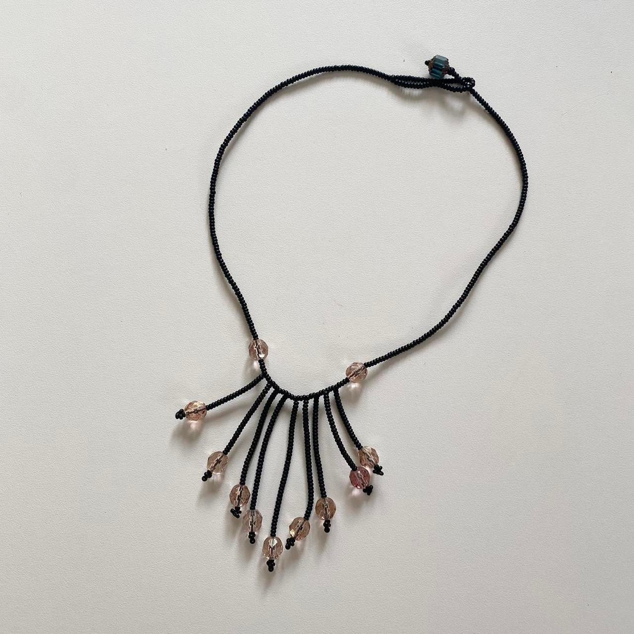 Vintage 90’s beaded dangled necklace.