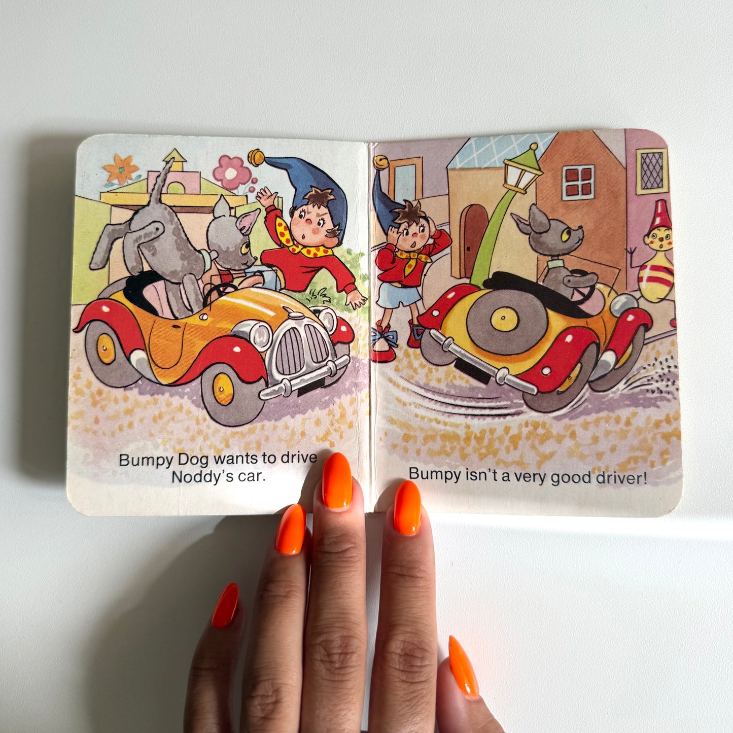 Vintage 1976 mini noddy book