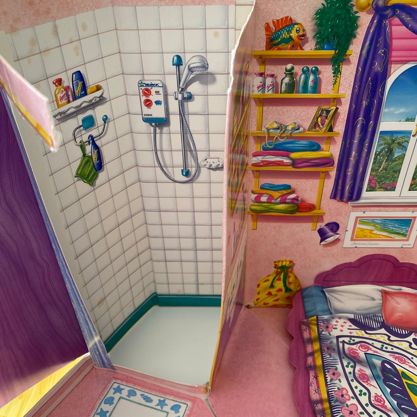 Rare vintage 1996 pop up Sindy house book.