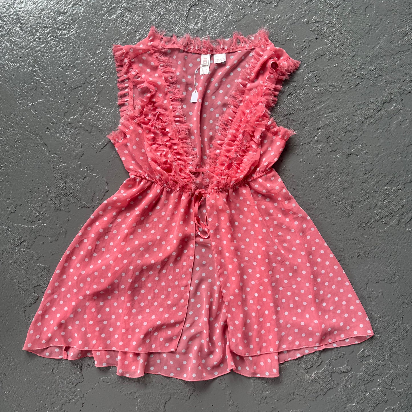 Vintage y2k JLO sheer floaty spotty top. Size M/10-12