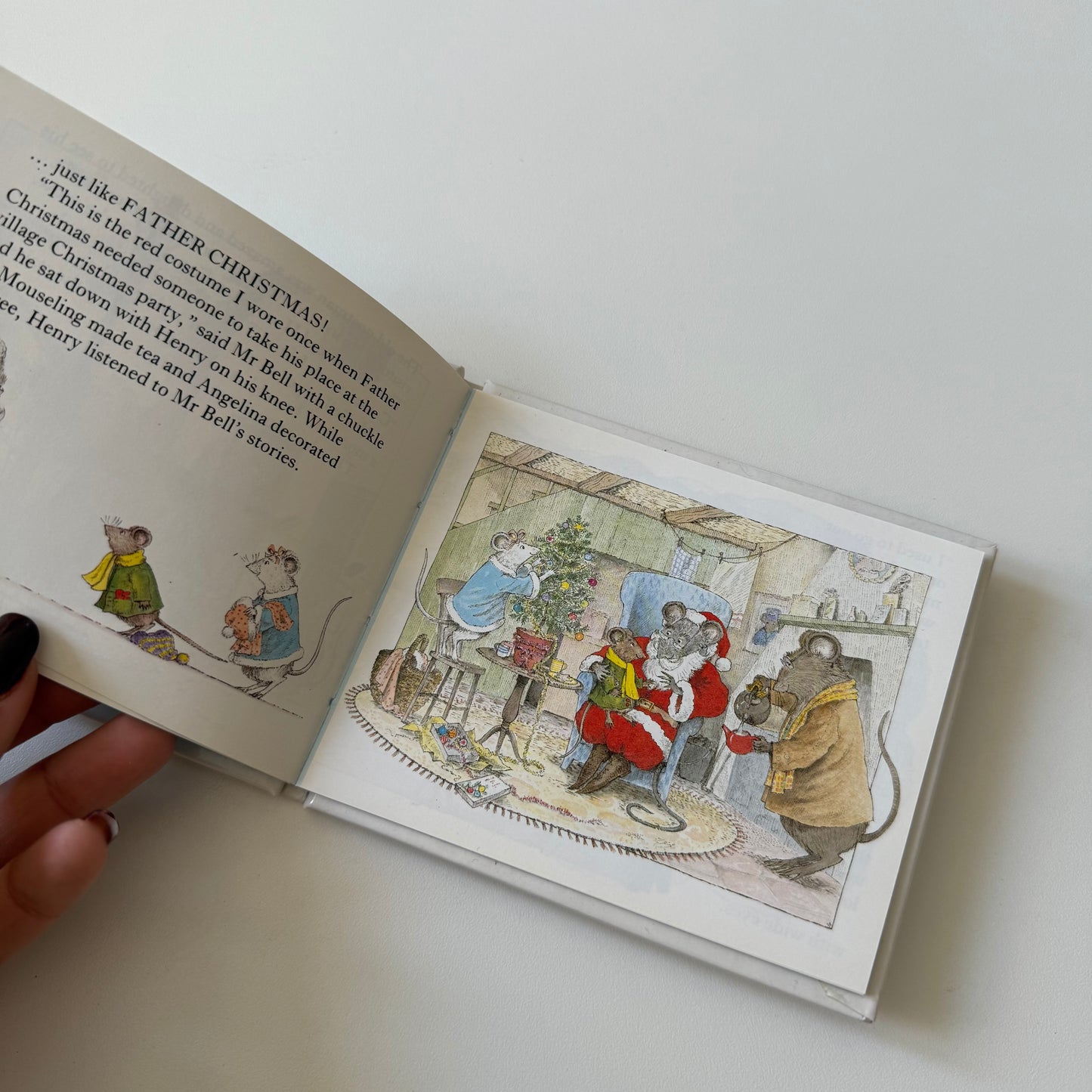 Vintage Mini 1989 Angelina Christmas book
