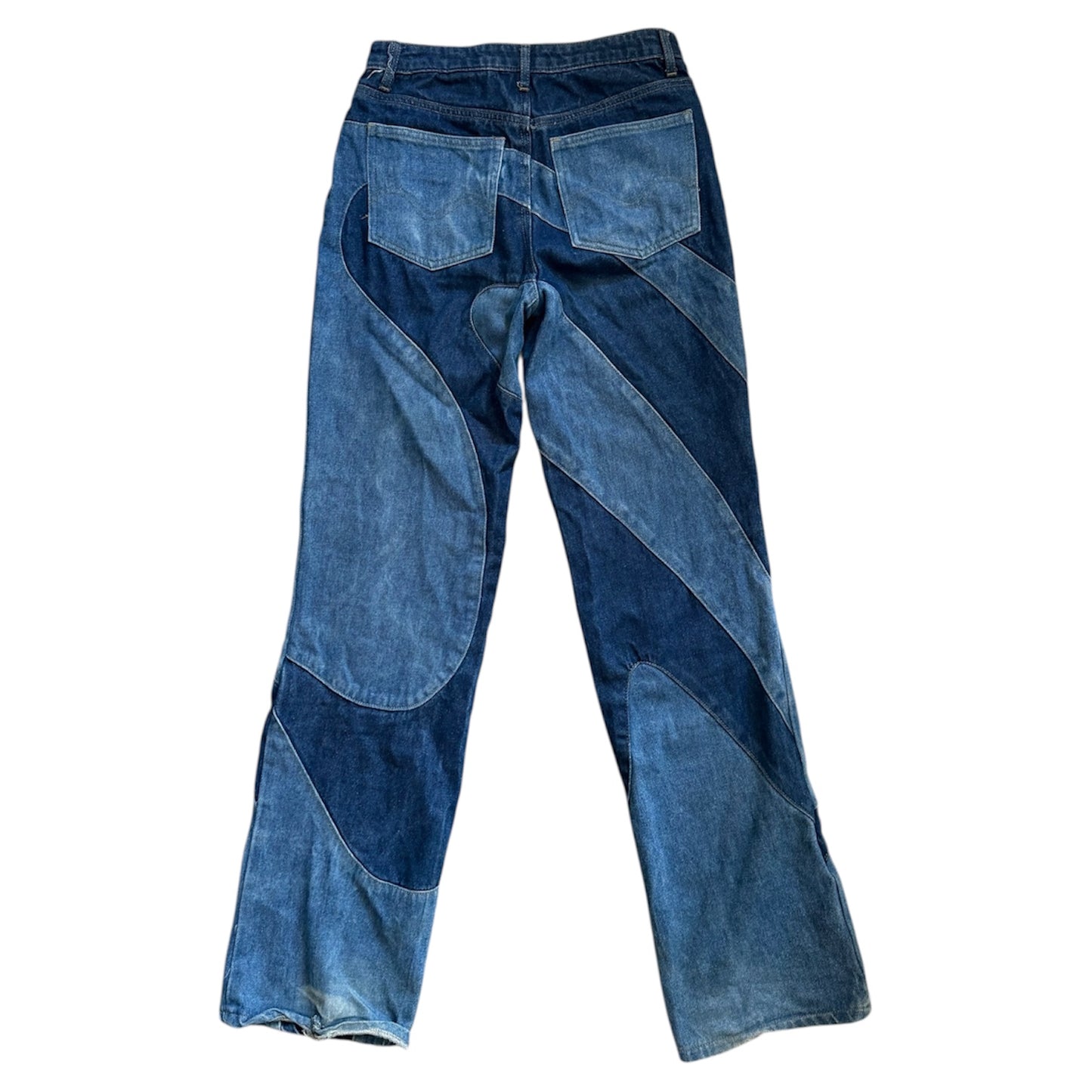 Jaded denim patterned straight leg jeans. Size 6-8