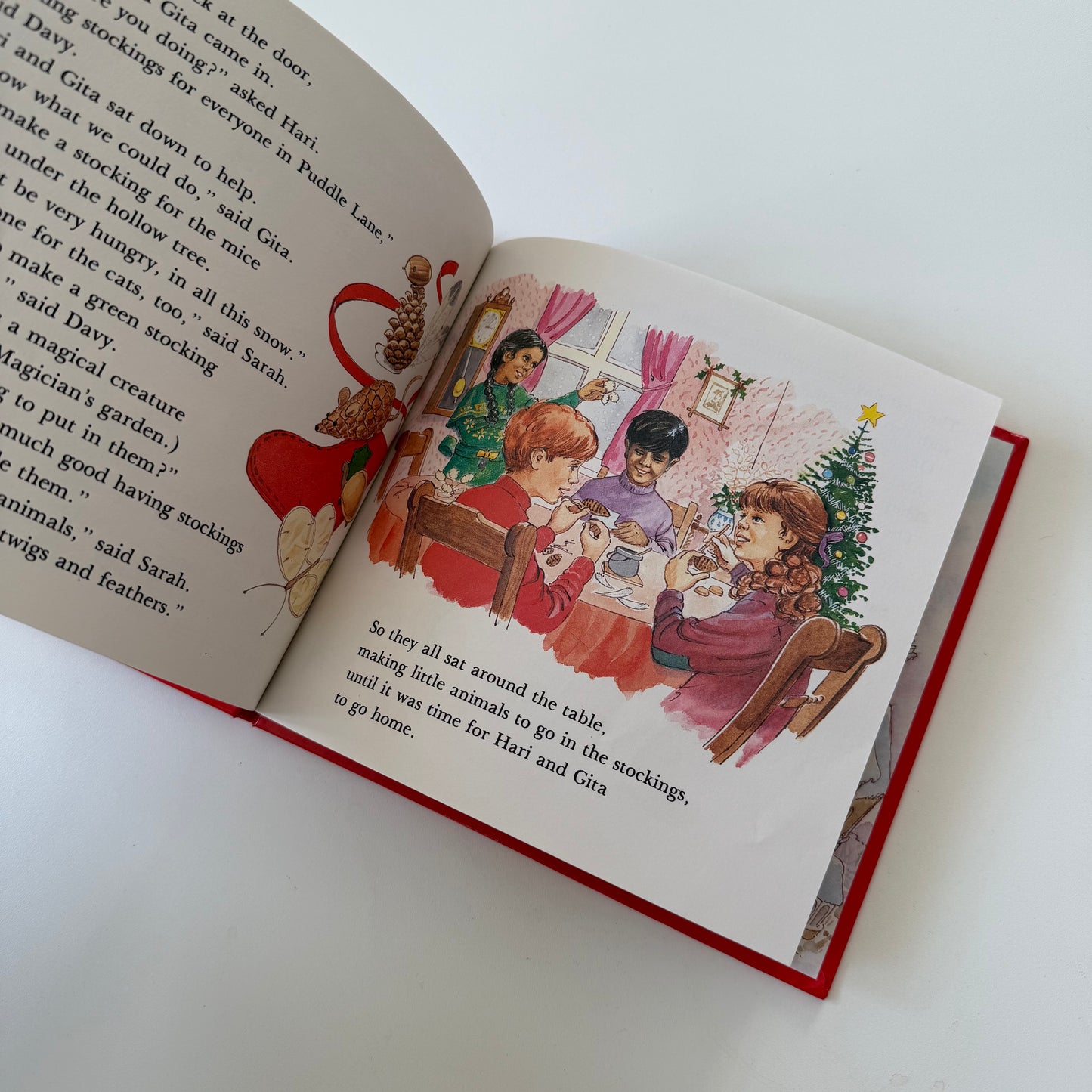 Vintage 1987 ladybird christmas book