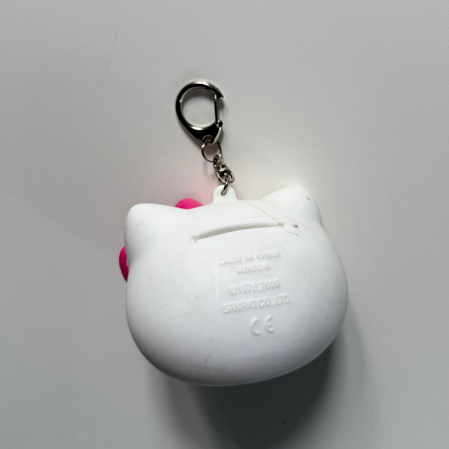 2009 hello kitty keyring. Has some marks as shown