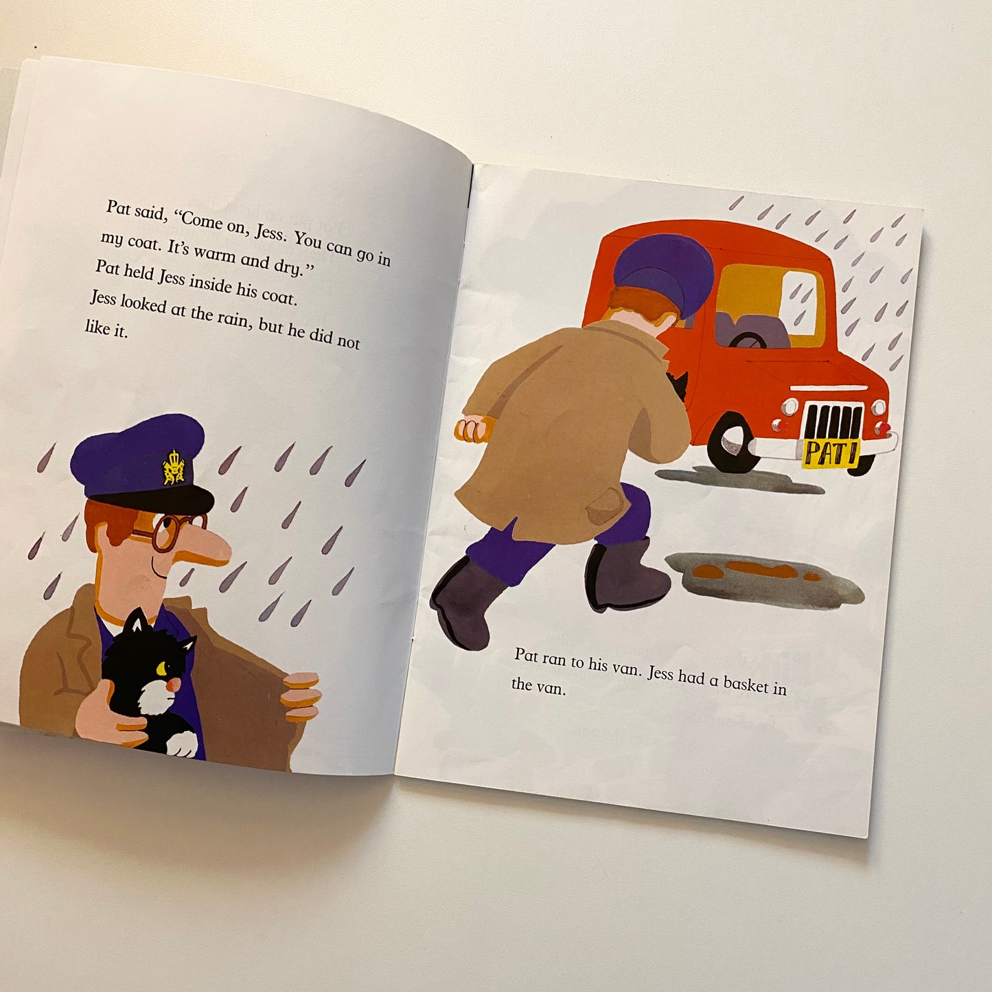 Vintage 1986 postman Pat book