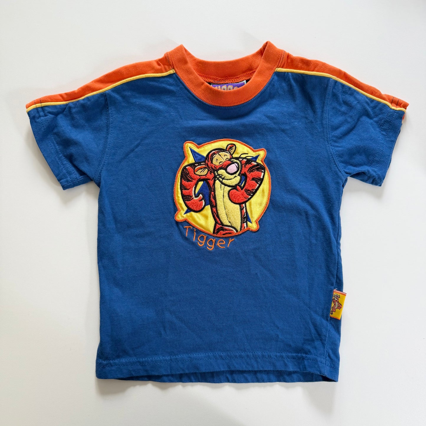 Vintage tigger tshirt. Size 2-3 years