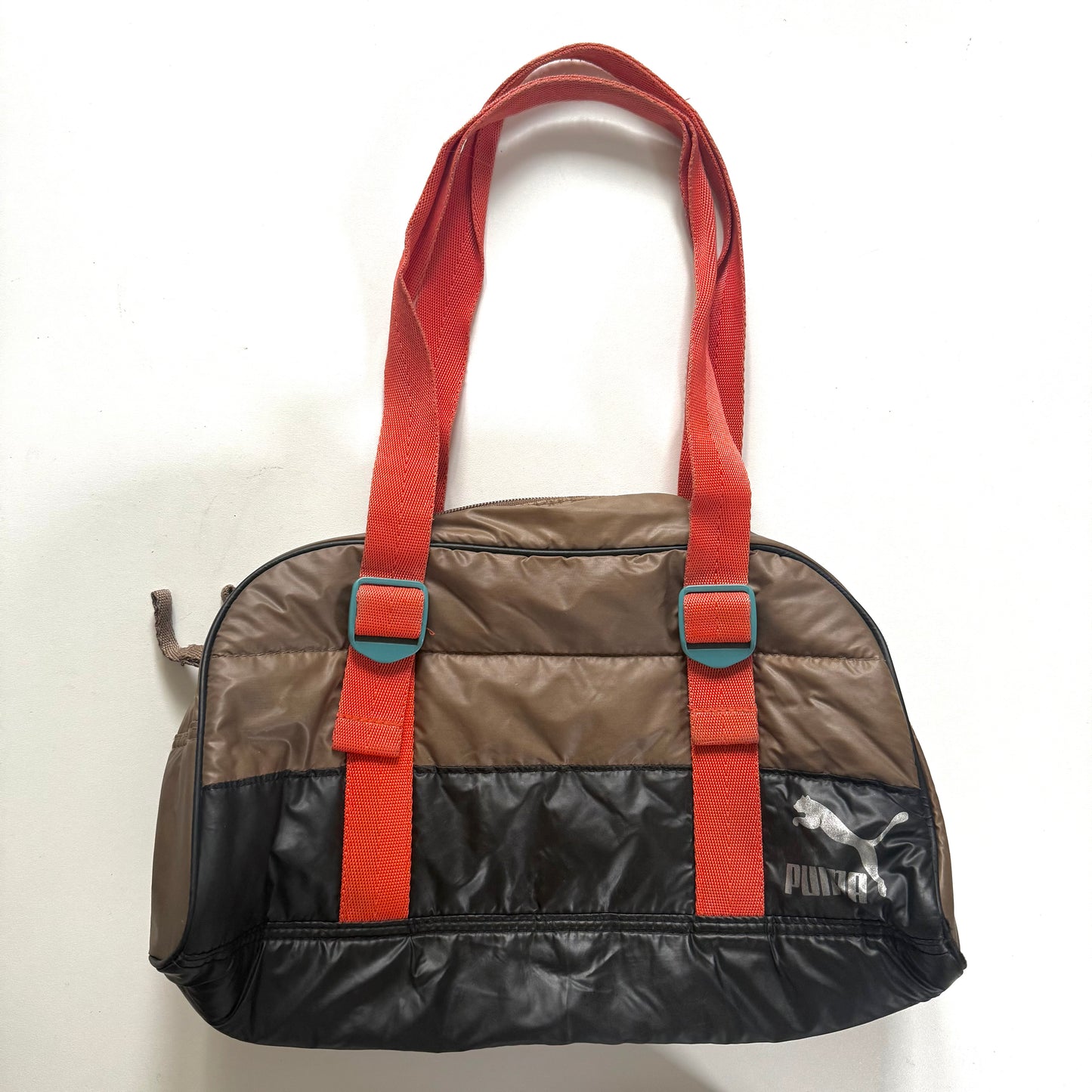 Vintage puffer sporty puma shoulder bag