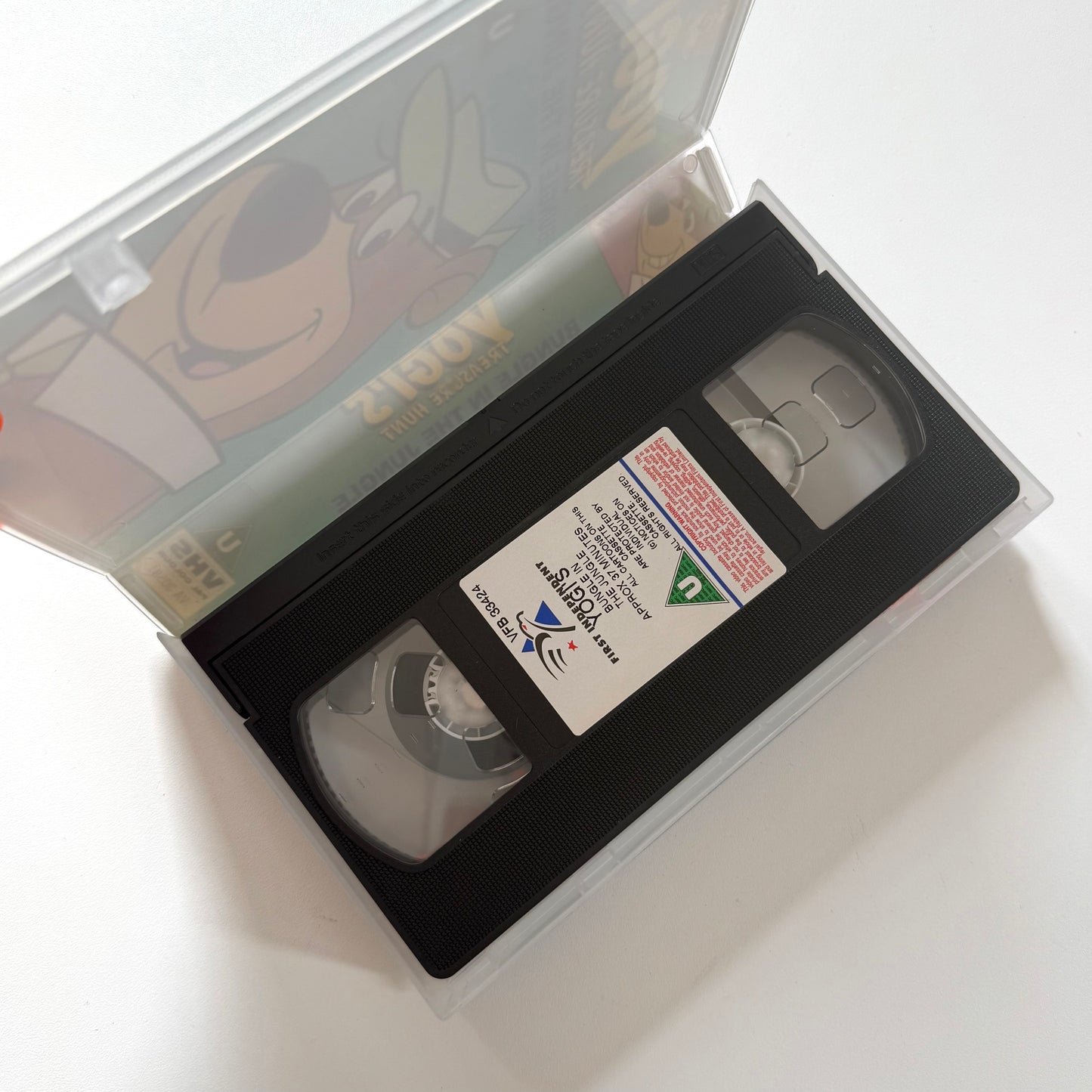 Vintage yogi bear vhs tape