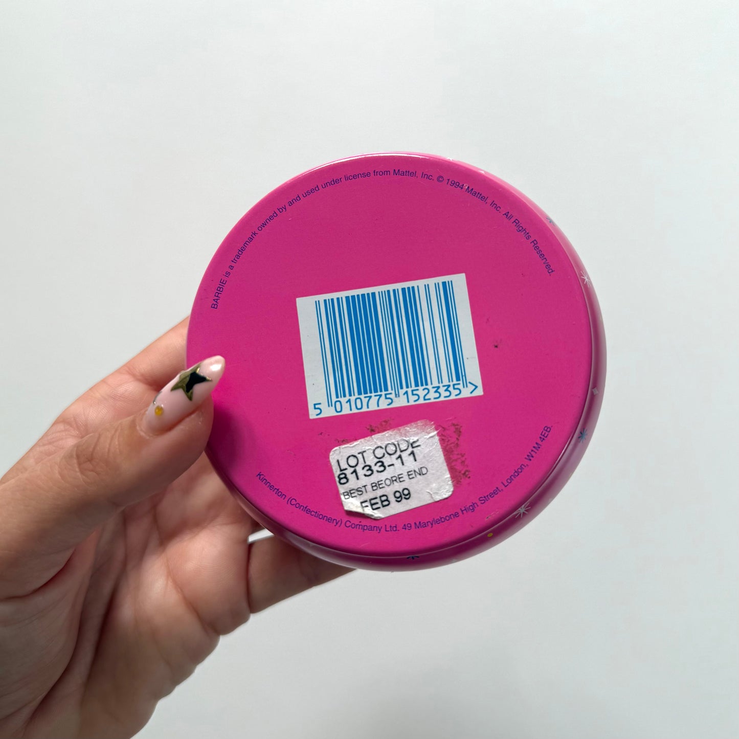 Vintage 1994 small barbie tin. Some signs of use as shown.