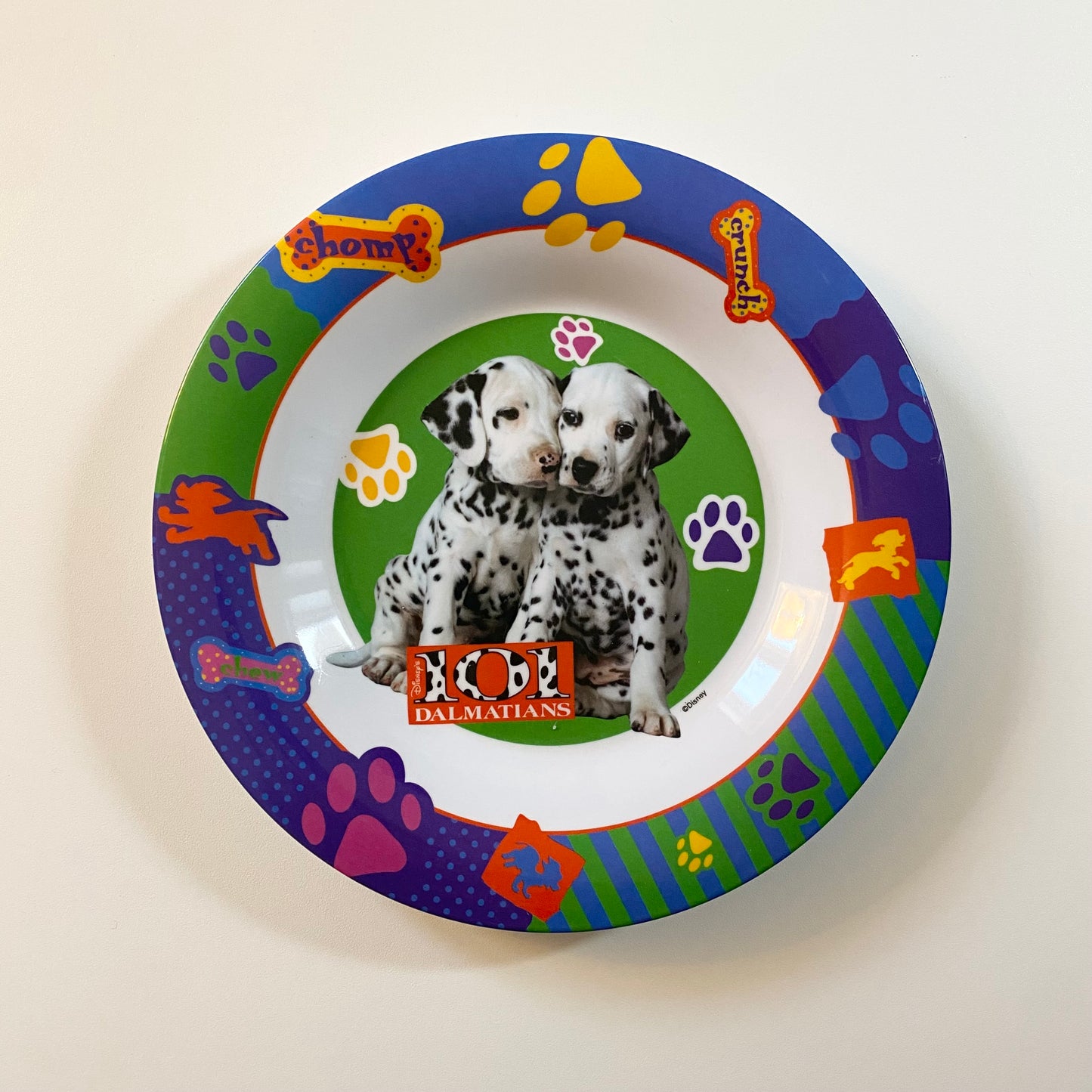 Circular 101 dalmations plastic plate
