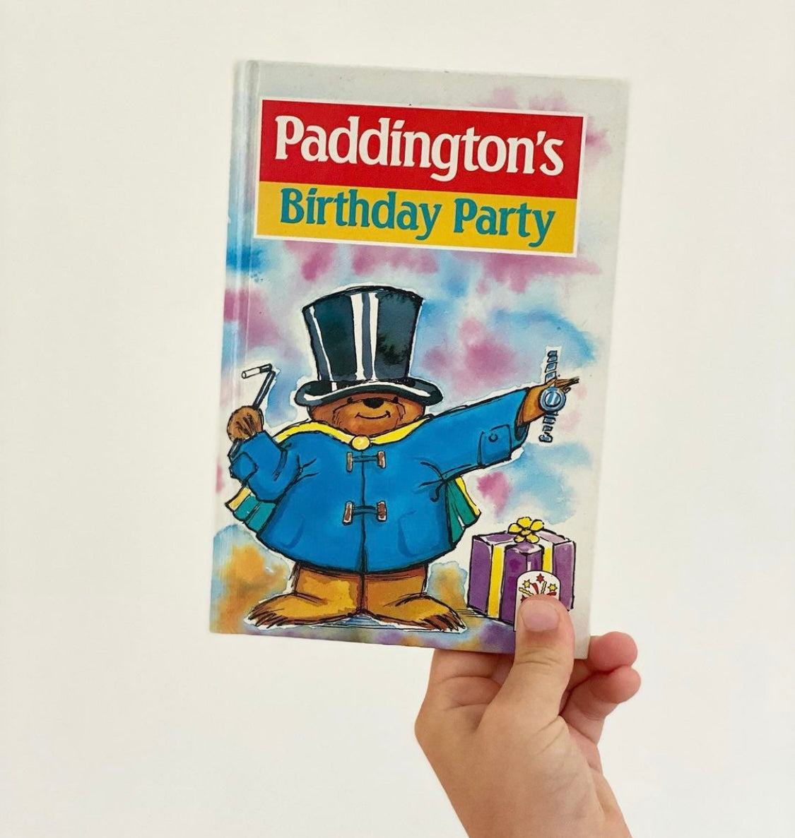 Vintage 1989 Paddingtons birthday party book