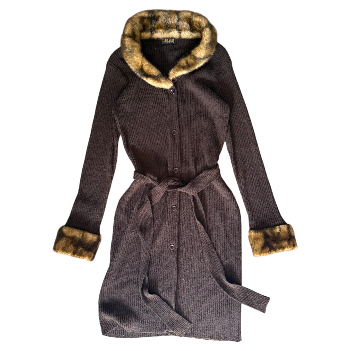 Vintage dark brown mid length cardigan jacket with faux fur collar & cuffs.
Size L on label fits like an 10 in my opinion