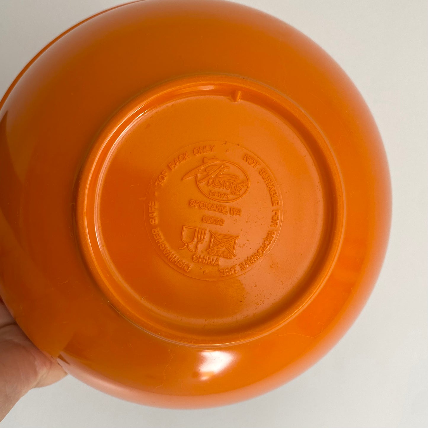 Melamine orange mixing bowl/ salad bowl.