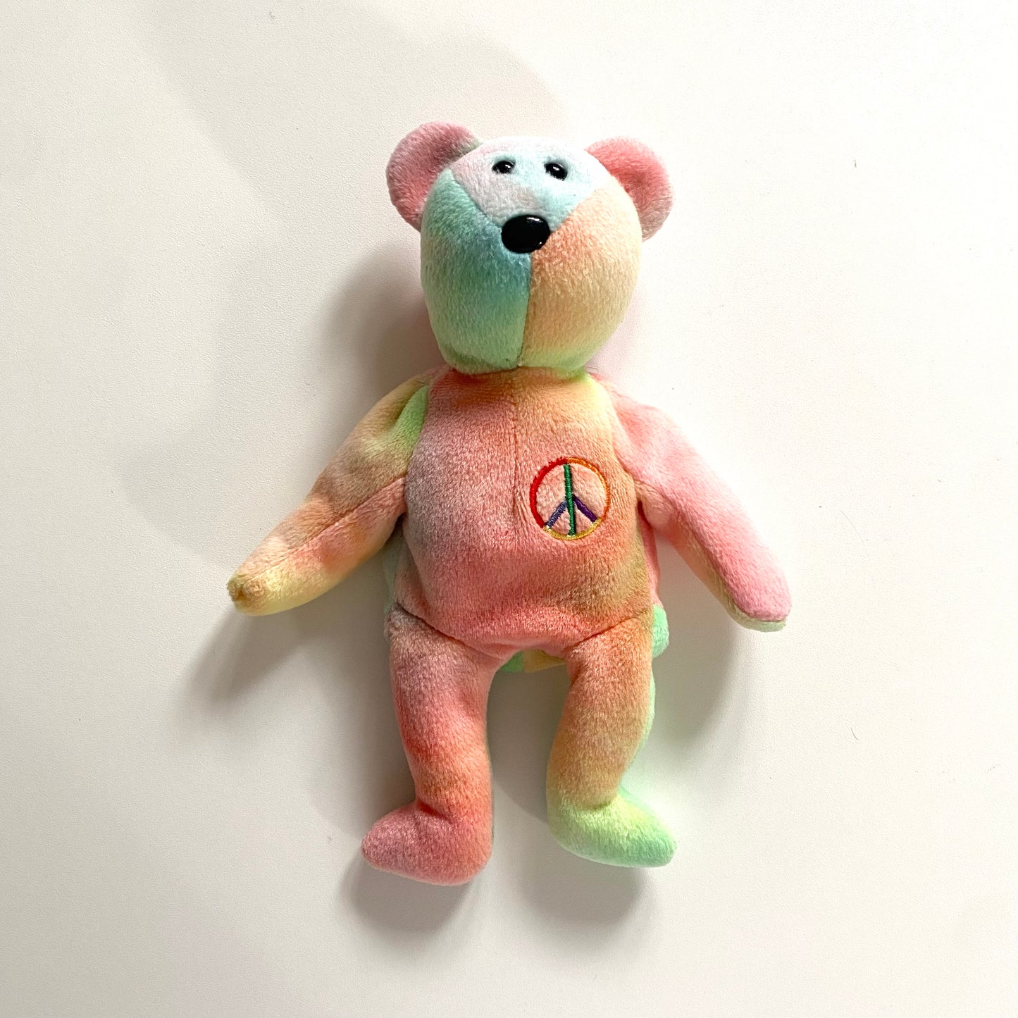 Vintage 1996 ‘peace’ beanie baby soft toy.