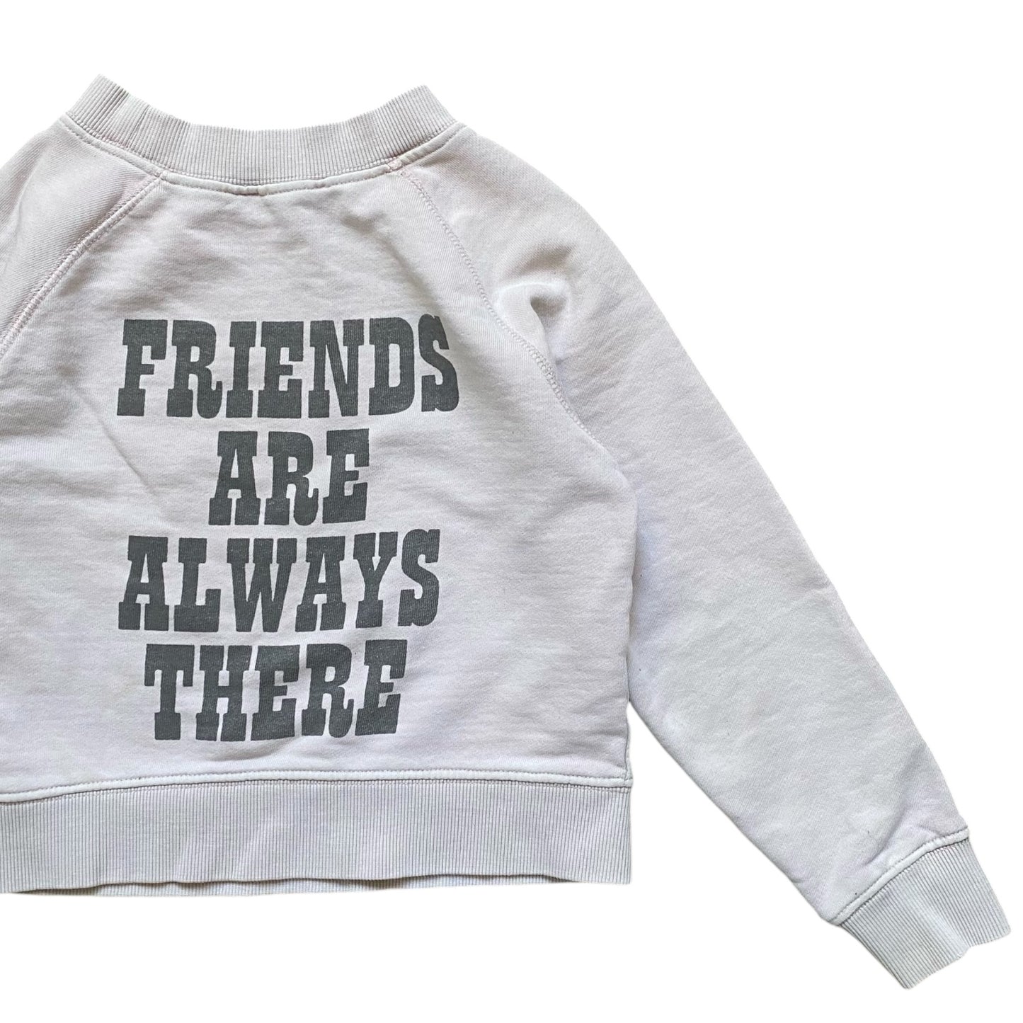 Marc jacobs snoopy pull over sweatshirt. Size approx 4 years imo. Small marks on the front not too noticeable on!