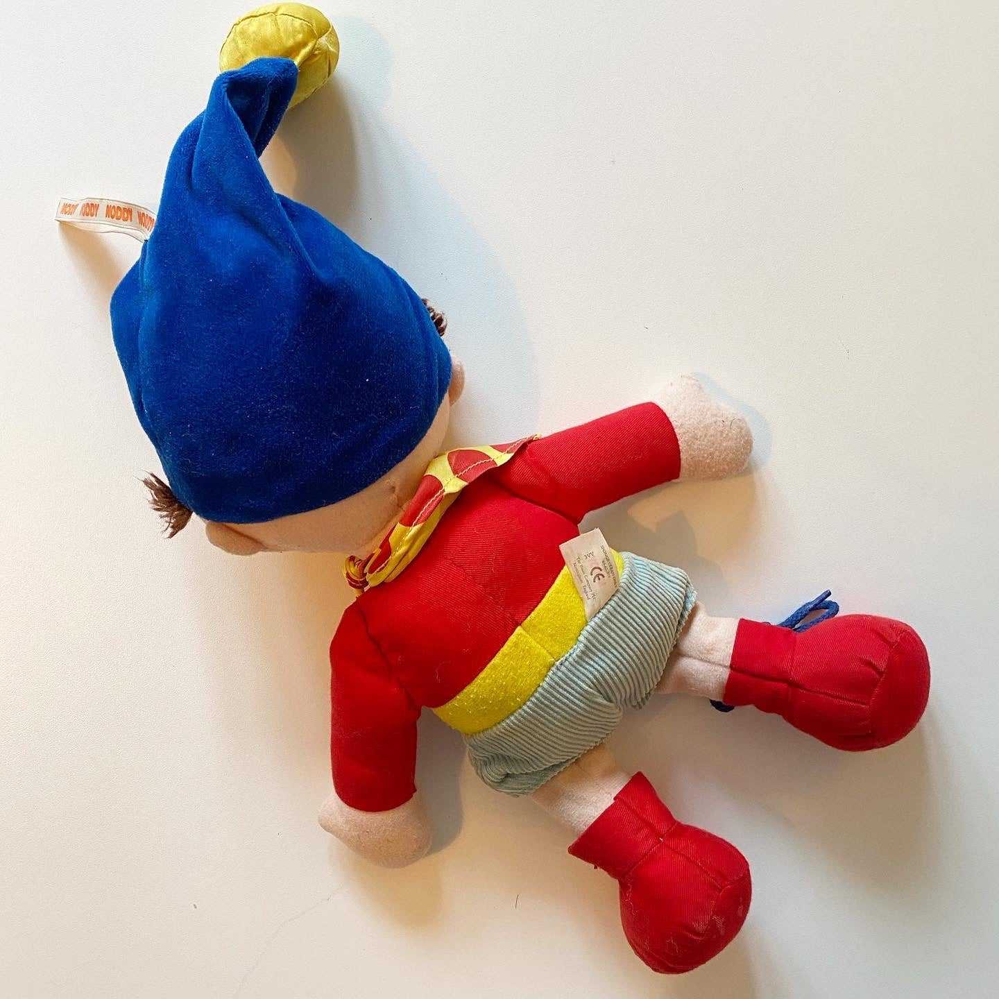 Original 1990β boots Noddy soft toy. π₯Ή Bell on his hat! Just needs some tlc & a new lace! π«Άπ½