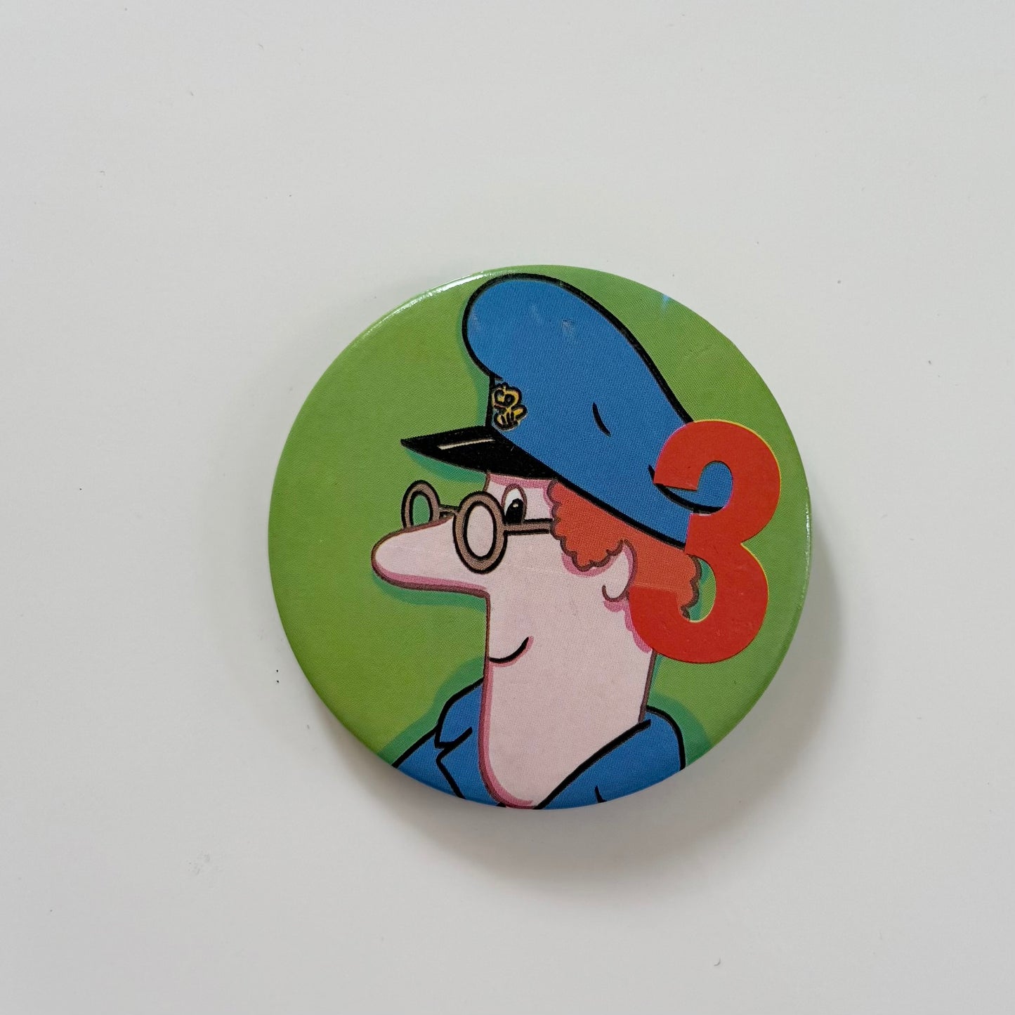 Vintage 1988 postman Pat badge