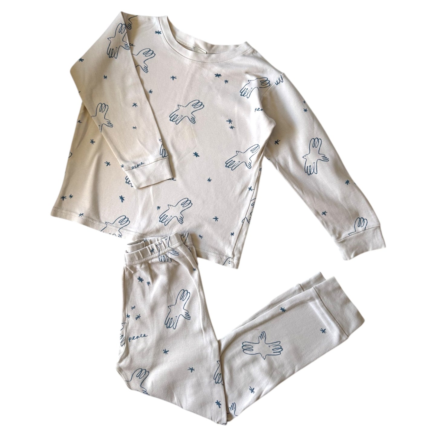 Sleepy doe pyjamas. 7/10 condition. Size 7-8 years