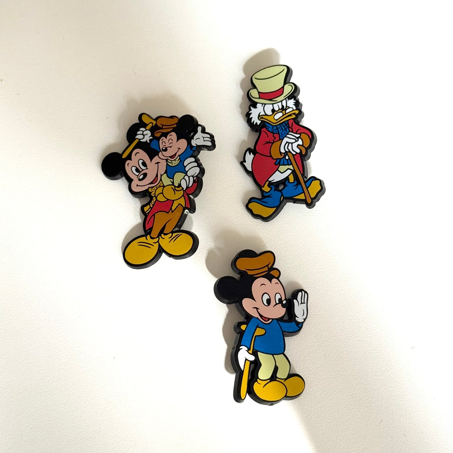 Vintage set of 3 Disney badges