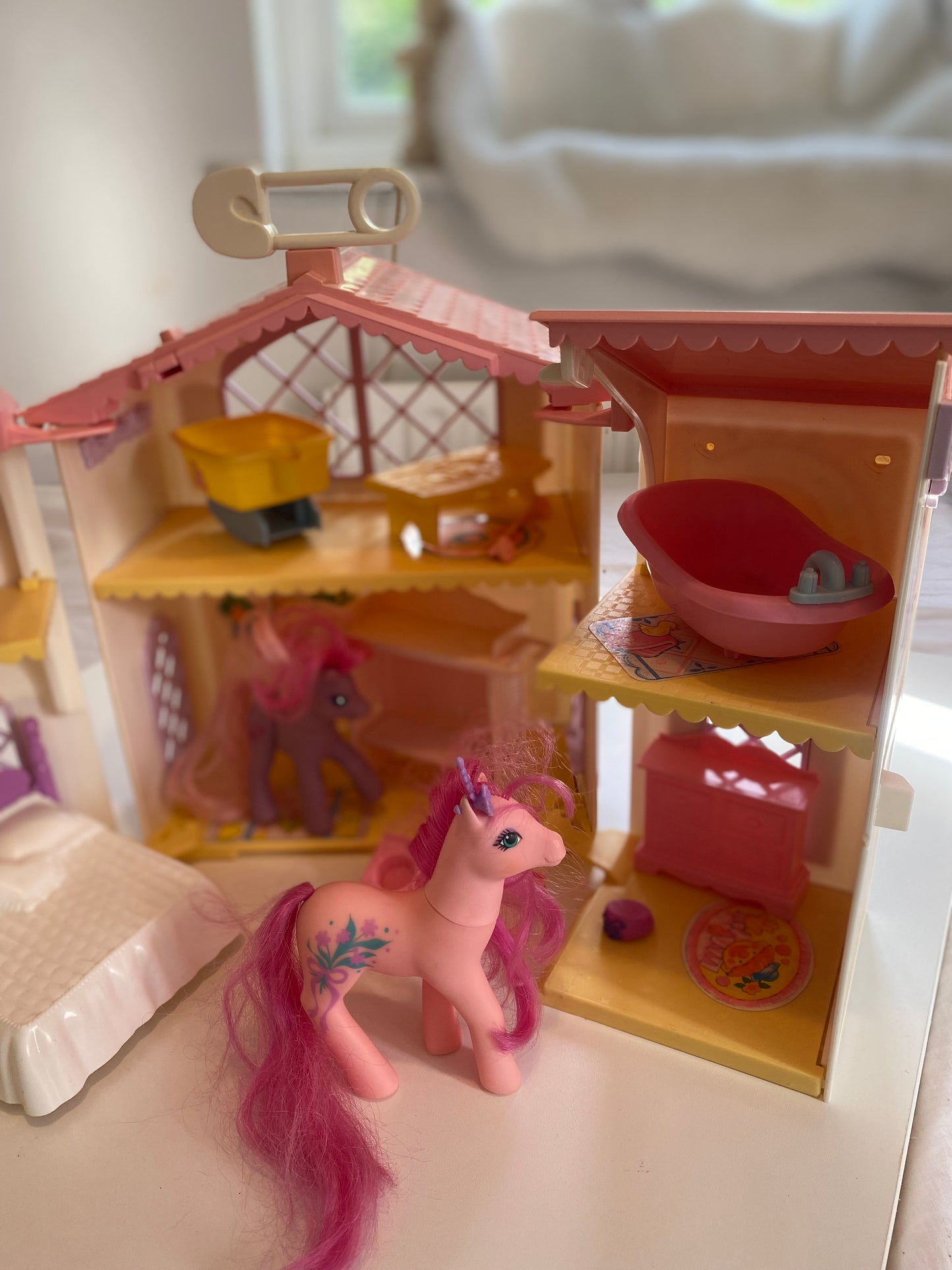 Vintage 1980’s my little pony lullaby nursery toy house