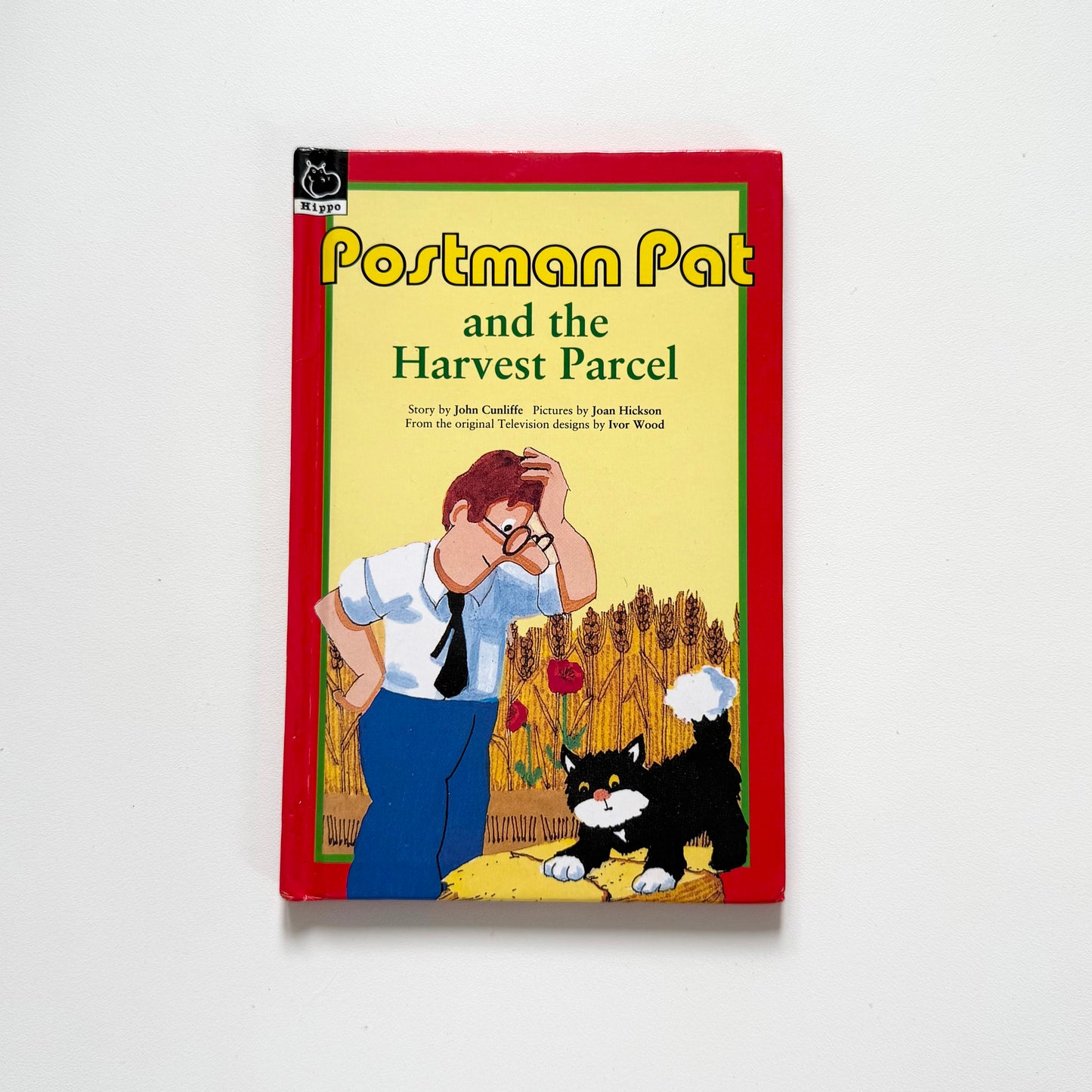 Vintage 1993 postman Pat book
