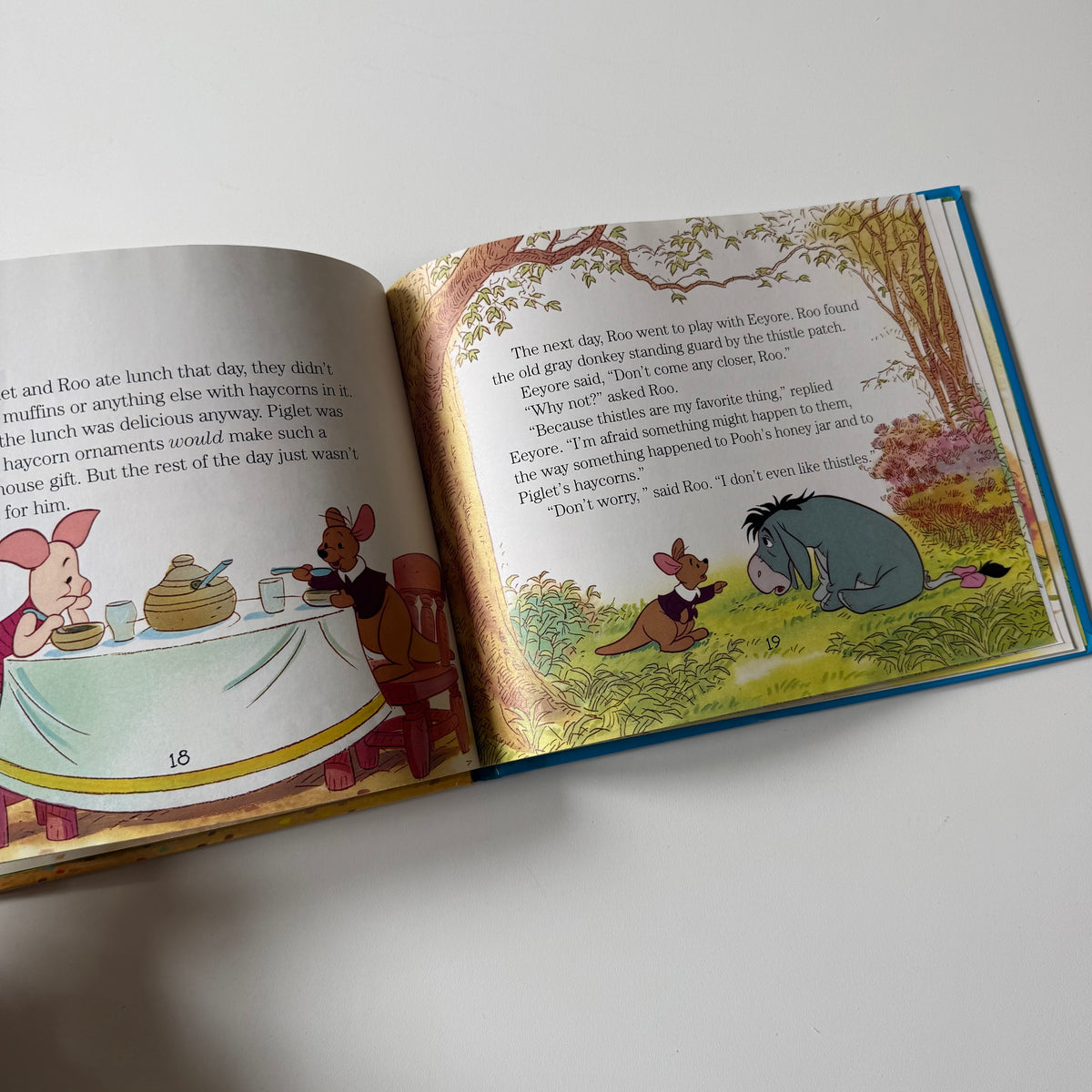 Vintage 1995 Winnie the Pooh book