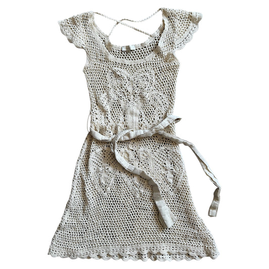 Vintage ‘Bebe’ mid length cream crochet summer dress. Size 8