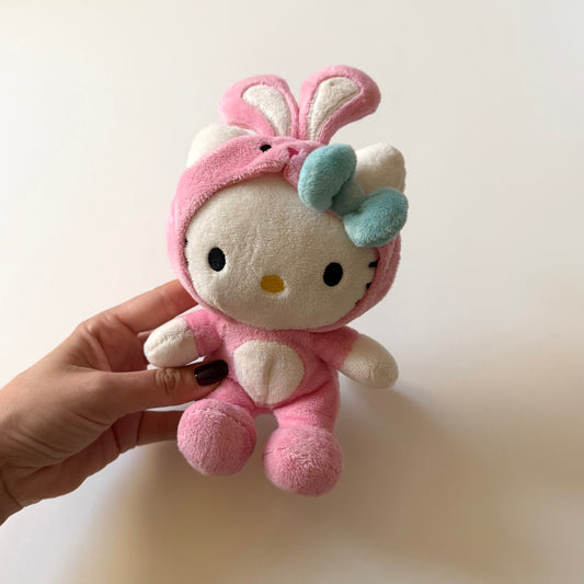 2010 hello kitty plush