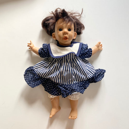 Vintage 90’s doll