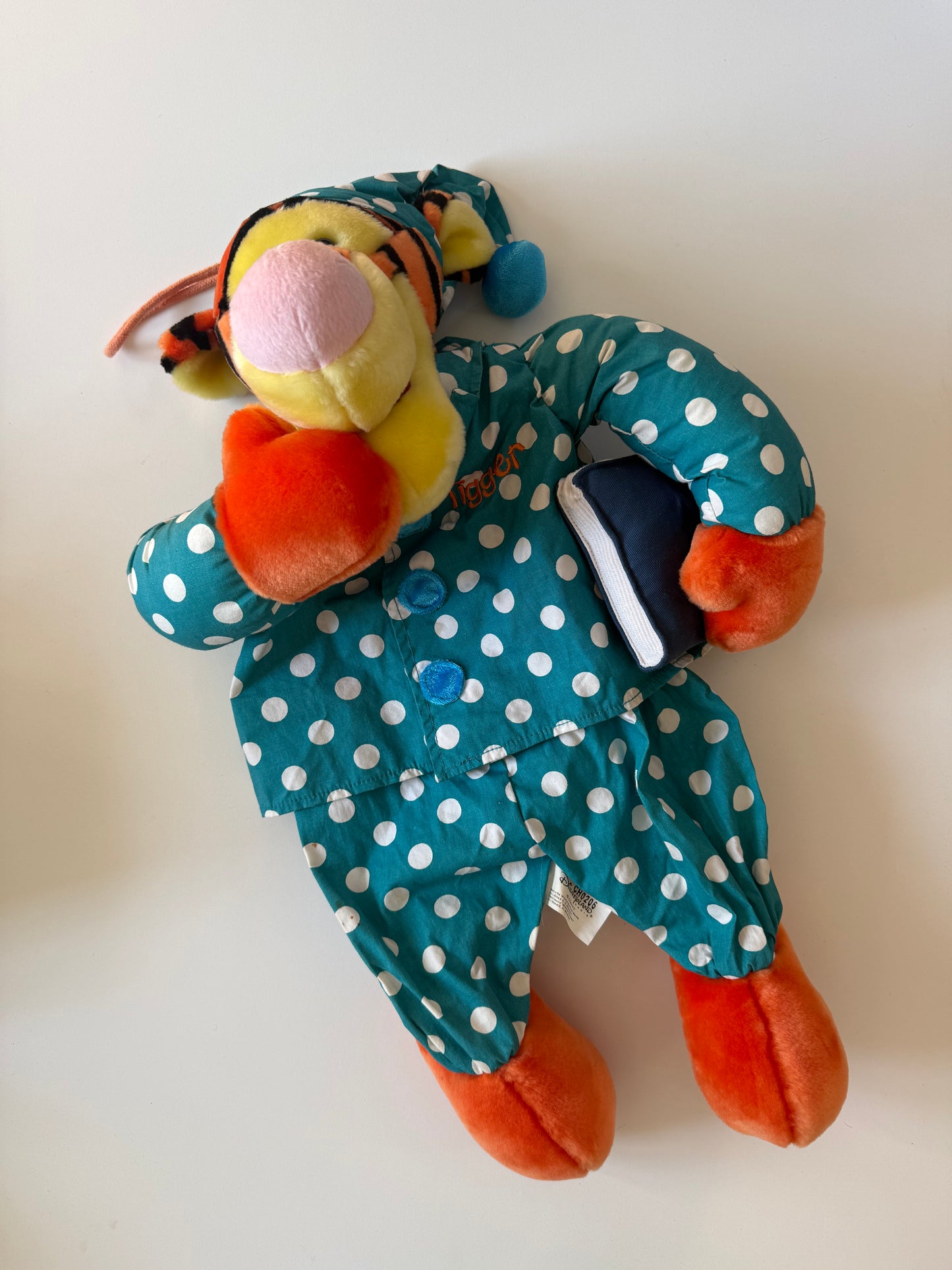 Vintage Winnie the Pooh tigger pyjama case/ hot water bottle case.