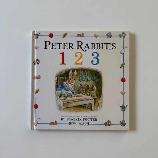 Vintage 1987 Peter rabbit toddler book.