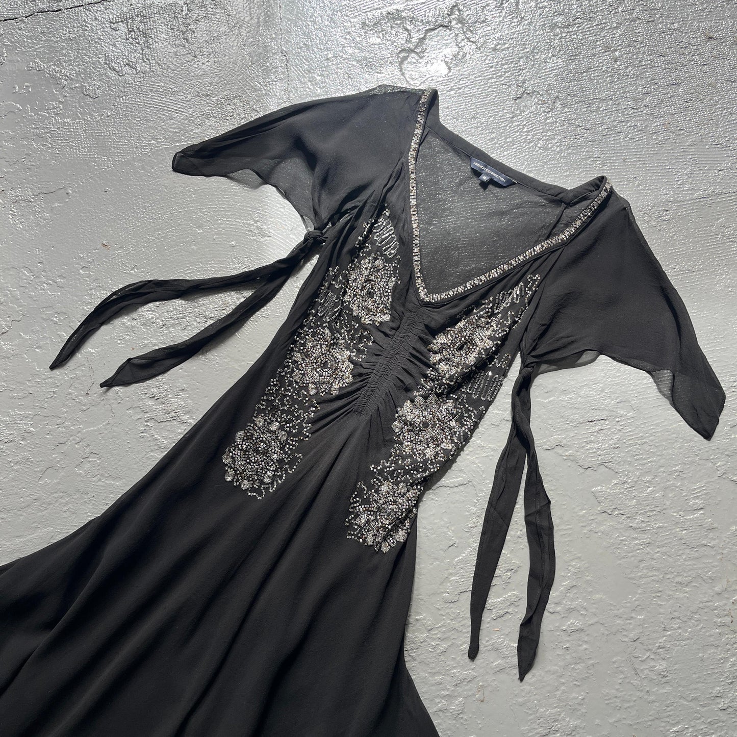 Vintage french connection beaded floaty fairy mid length dress. Size 10.