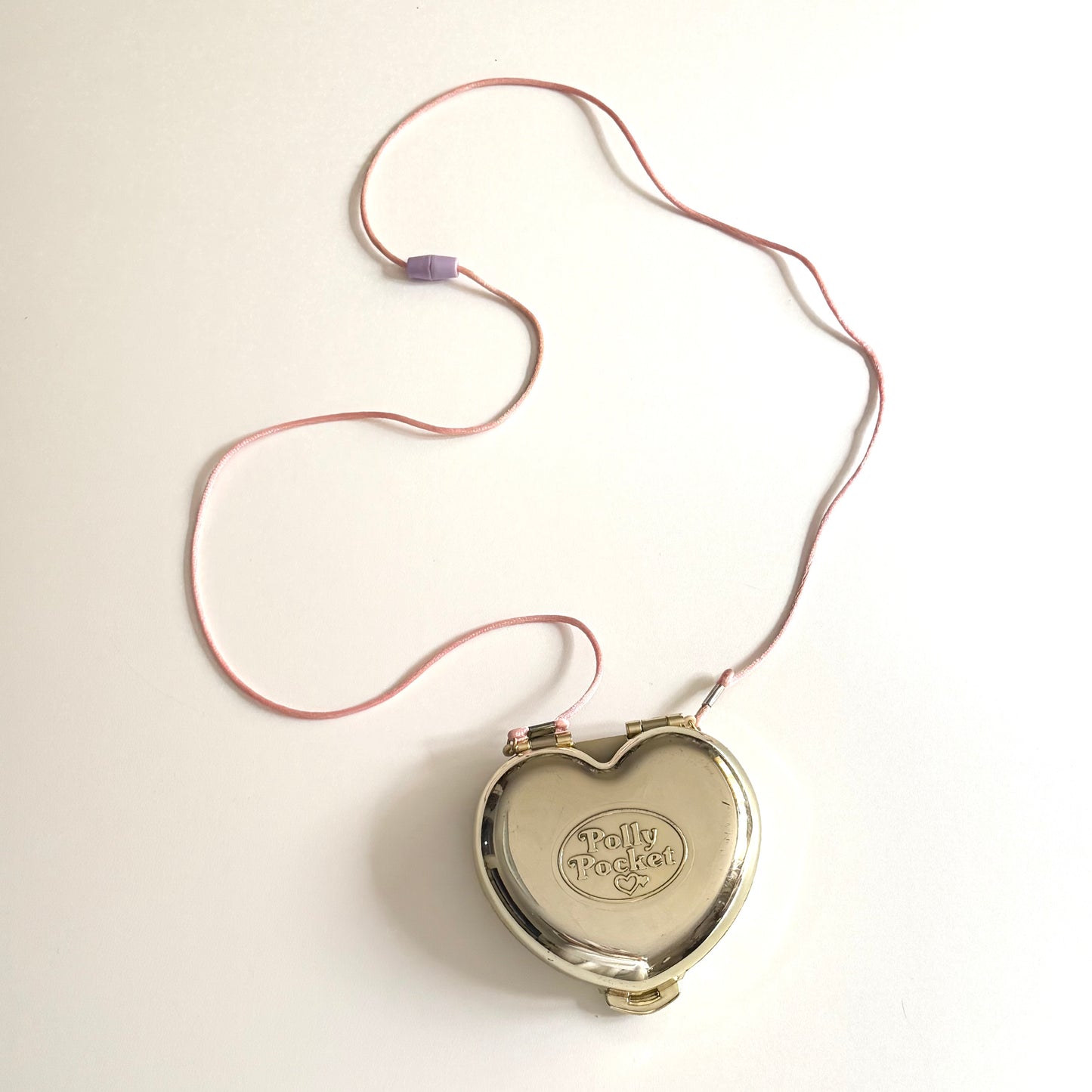 Vintage 1989 bluebird Polly pocket melamine purse.