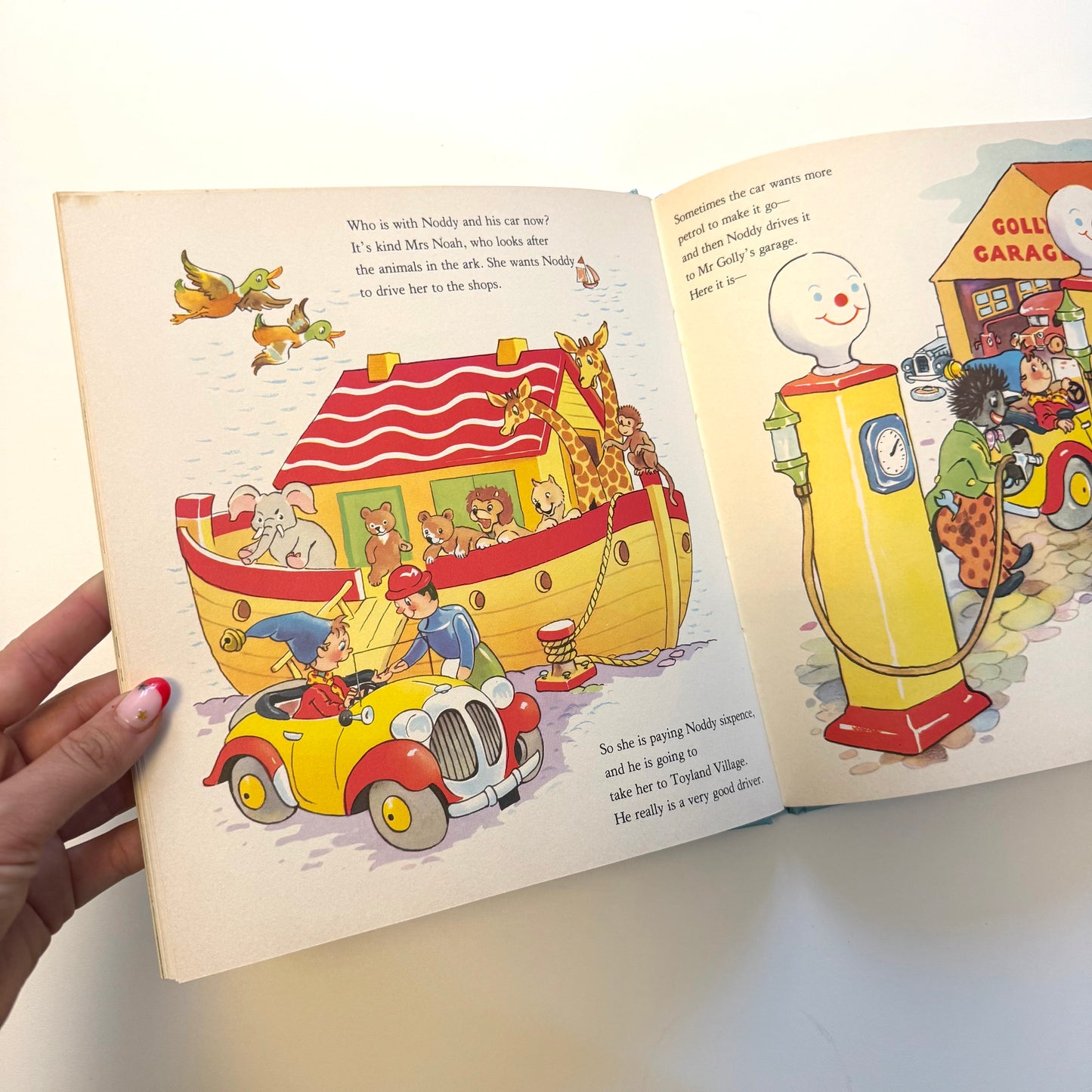 Vintage 1983 noddy book.