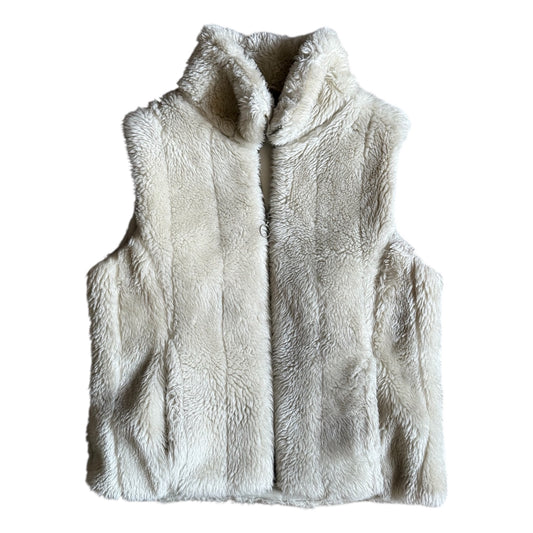 Vintage newlook faux fur cream gilet. Size 8-10 imo