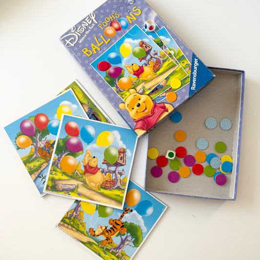 Vintage 2003 Winnie the Pooh balloon game.