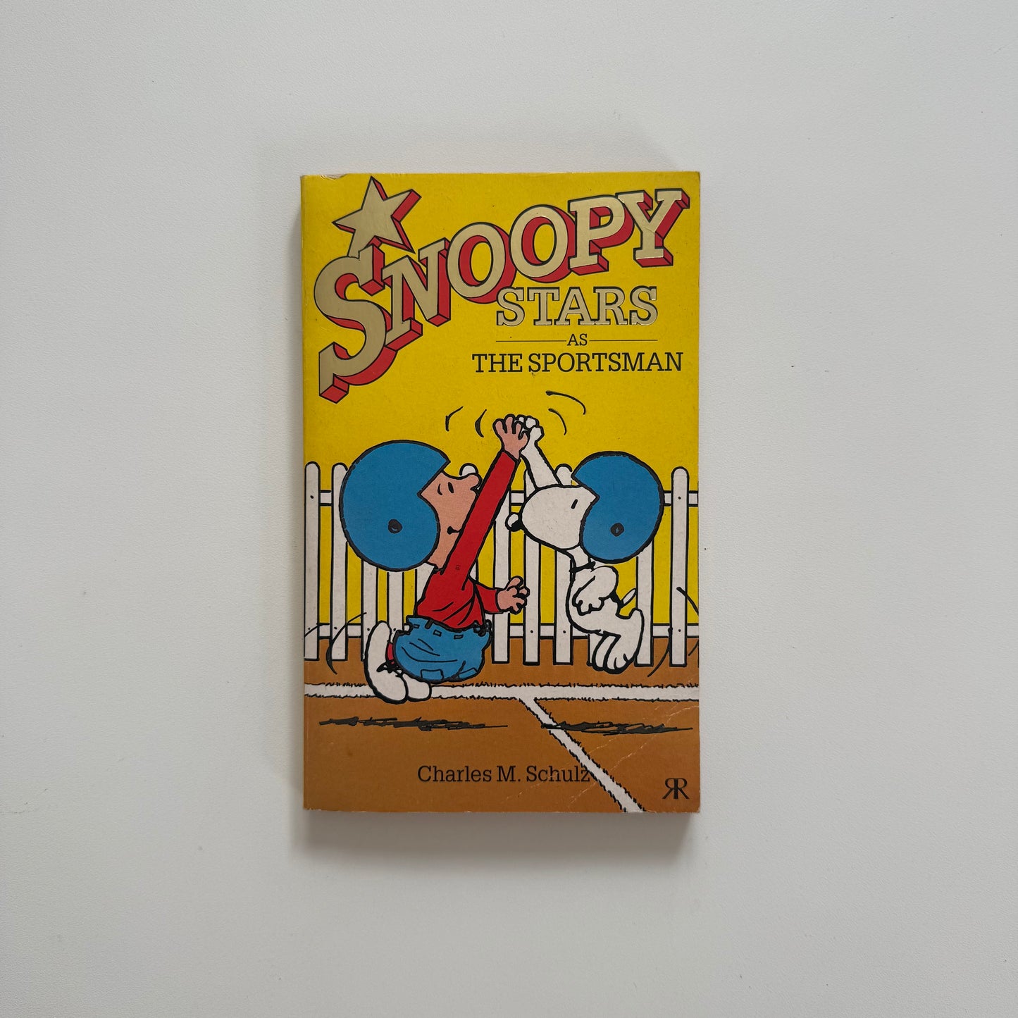 Vintage 1988 snoopy comic book