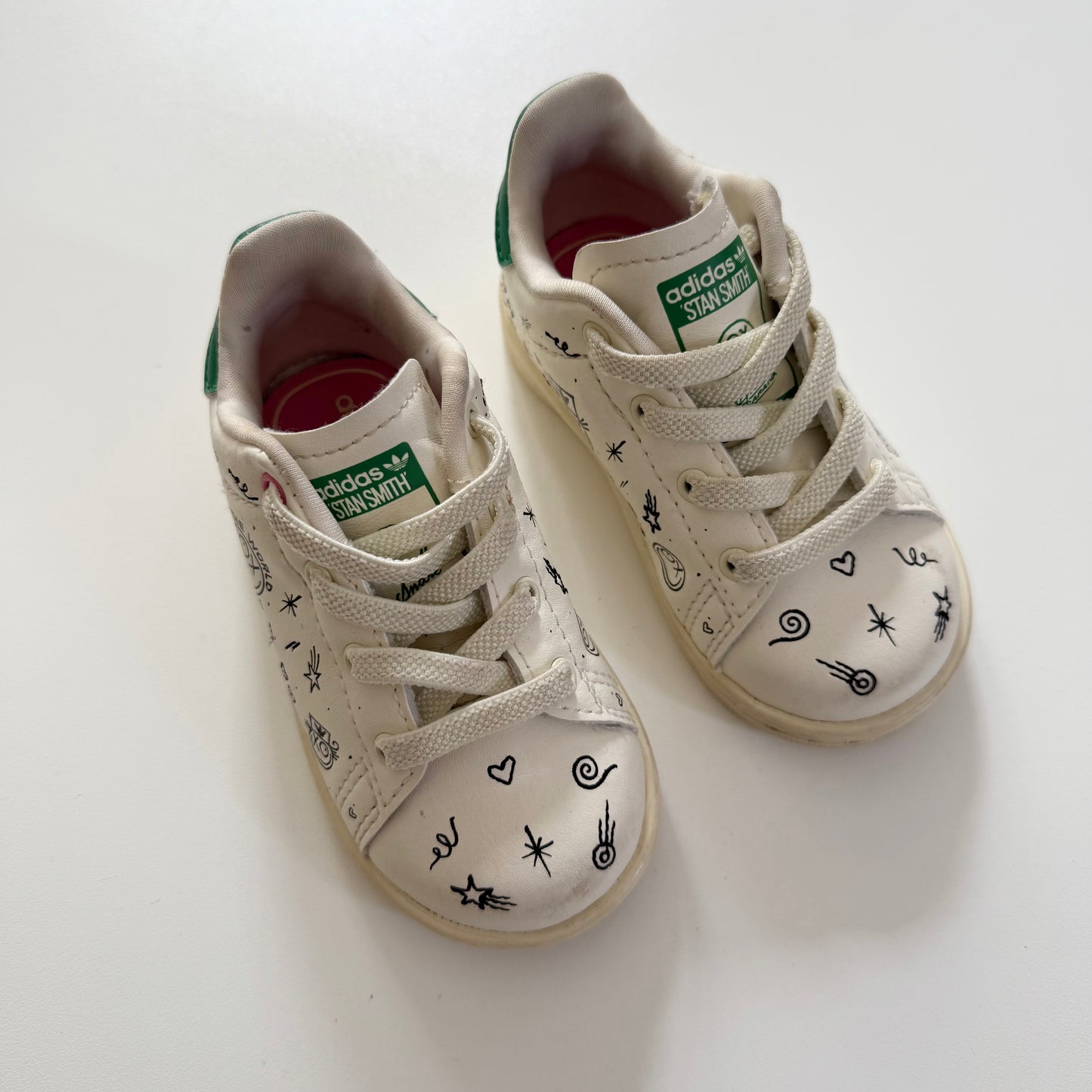 Adidas Stan smith trainers. Size UK 4K