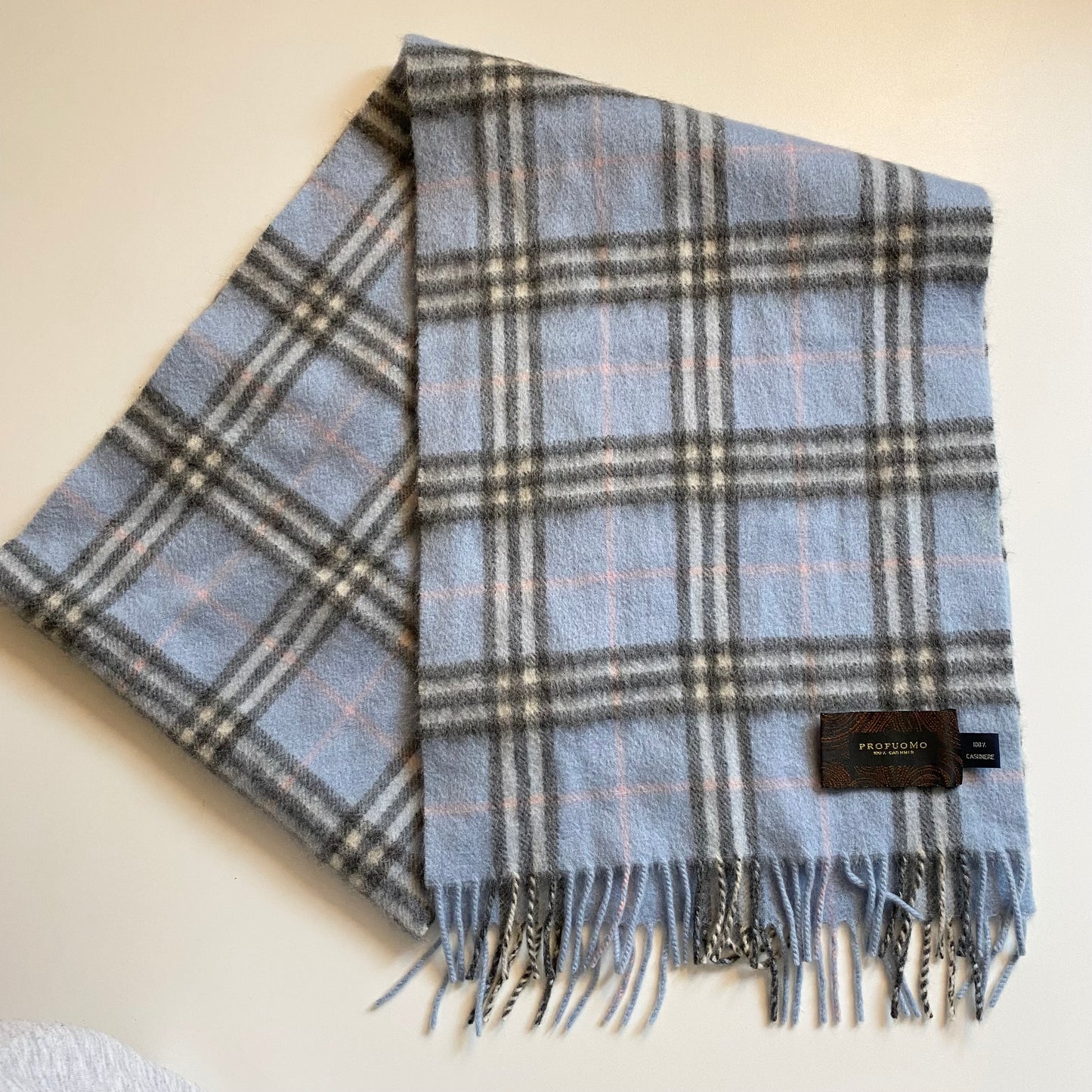 Novacheck cashmere scarf in baby blue