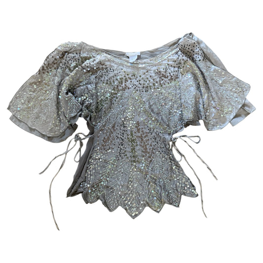 Vintage floaty pure silk sequin top with tie sides. One size would fit a variety of sizes from 6-12 depending on desired fit.