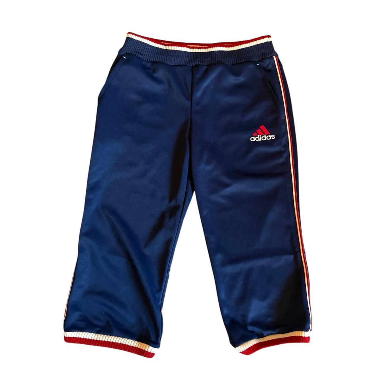 Vintage Y2K adidas climate mid length Capri joggers. Size S/8.