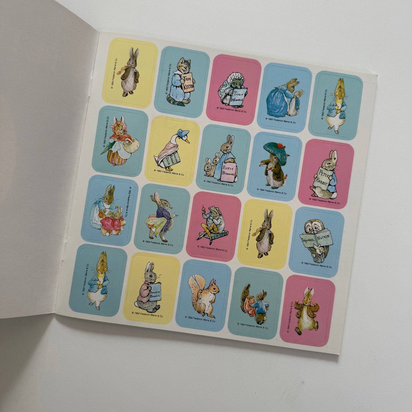 Vintage 1995 Peter rabbit story & sticker book