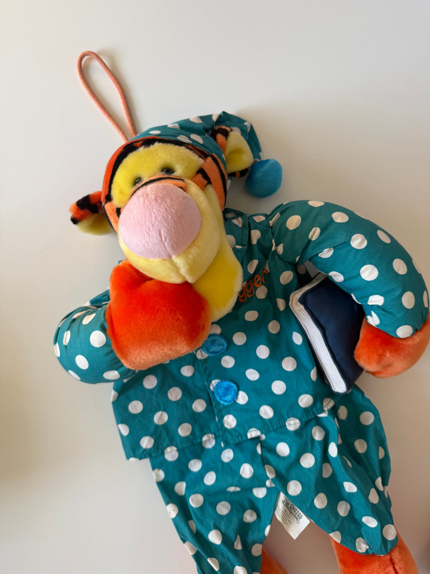 Vintage Winnie the Pooh tigger pyjama case/ hot water bottle case.