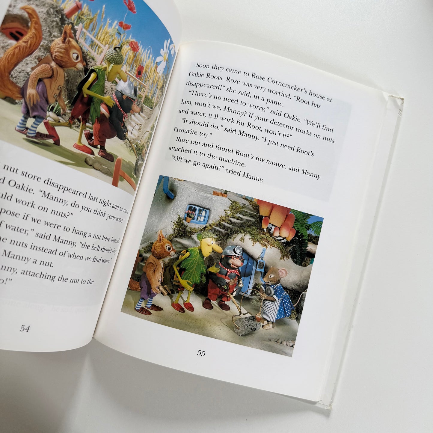 Vintage 1996 a4 toy box multiple stories book.